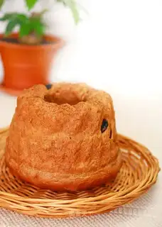 Gukhov Raisin Bread