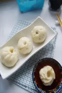 Mushroom fresh meat steamed buns