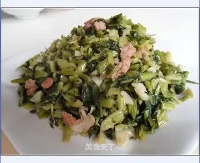 stir-fried shredded pork with red snow