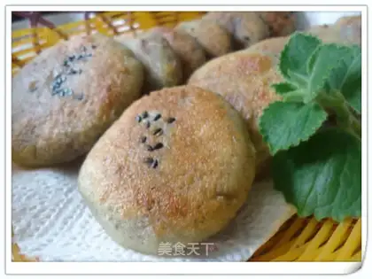 Bean dregs purple potato cake