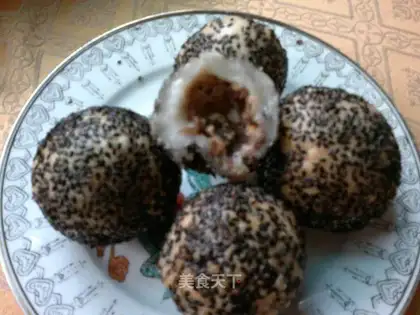 fried sesame balls
