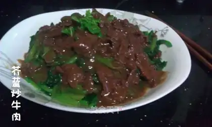 stir-fried beef with cabbage