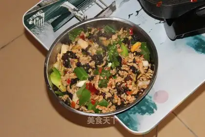 fish-flavored pork