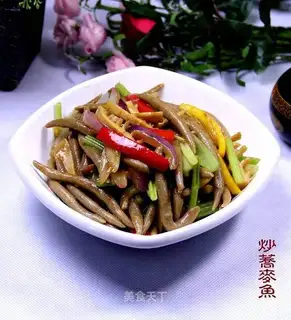 stir-fried buckwheat fish
