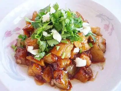 Roasted eggplant with minced garlic