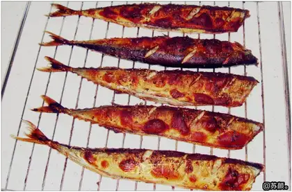 Roasted saury