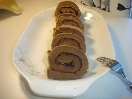Chocolate blueberry cake roll