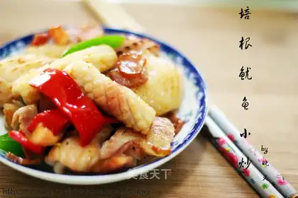Sauteed squid with bacon