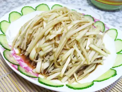 salad blue