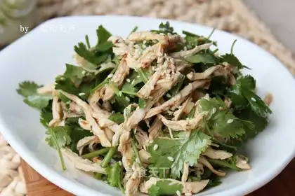 Shredded chicken salad