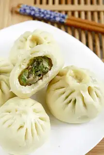 Pork and kidney bean steamed buns