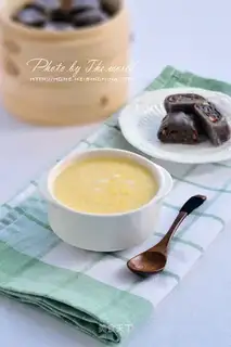 Millet egg porridge