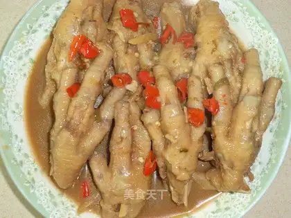 Spicy chicken feet
