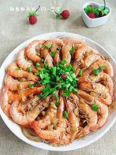 Shrimp with garlic and vermicelli