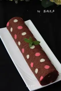 Colored wave dot cake roll