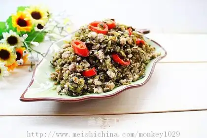 stir-fried minced pork with potherb mustard