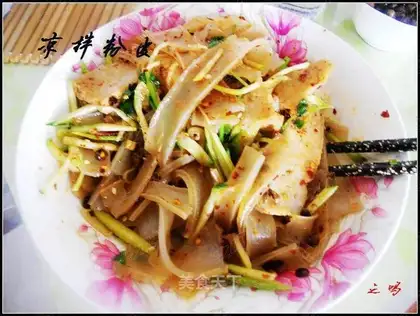 Cold rice noodles