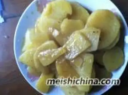 Curry potato chips