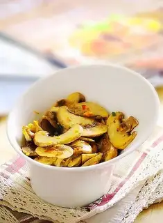 stir-fried mushrooms