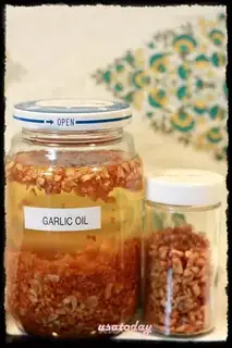 Homemade garlic crisp