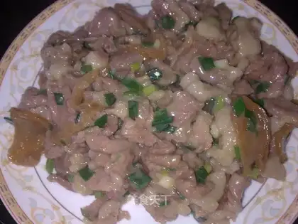 stir-fried pork with dried radish