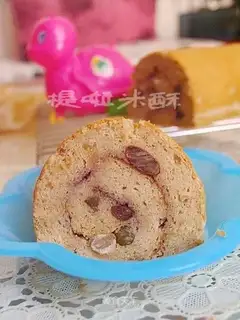 Milk tea honey bean cake roll