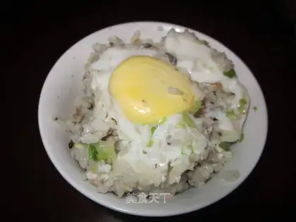 Rice with shredded pork and mushrooms