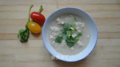 Blanch pork in water