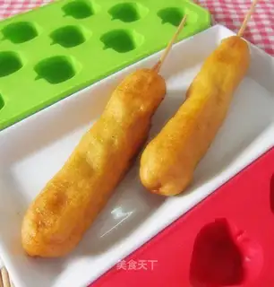 Bamboo stick corn hot dog