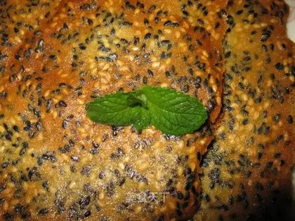 Sesame pancakes