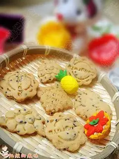 Black sesame biscuits