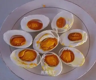 pickled duck eggs