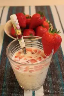 Strawberry sago