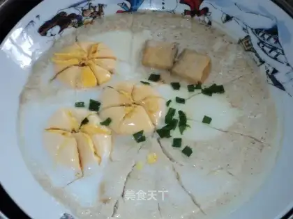 Steamed duck eggs