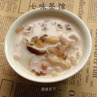 Peach glue silver ear soup