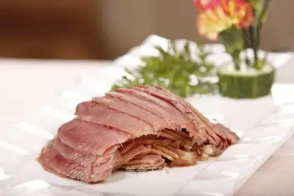 Dry beef cut