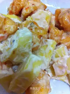 Pineapple salad shrimp