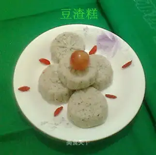 Bean cake