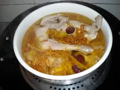 Steam chicken soup