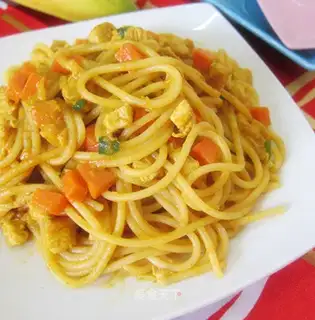Curry pasta