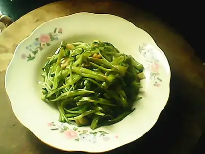 Garlic cabbage