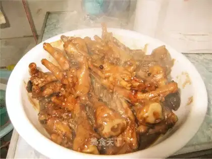 Chicken feet