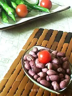 New Orleans roasted peanuts