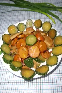 Chicken-legged cucumber