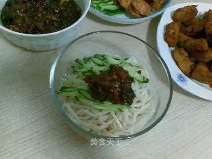 Fried noodles