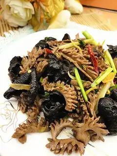 Moo-eun-eun
