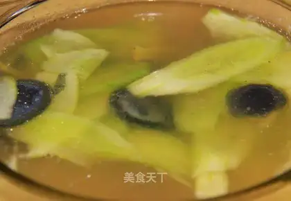 cucumber omelet soup