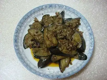 A regular eggplant
