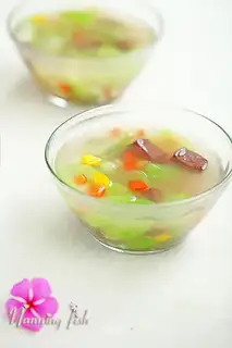 Smelting duck blood soup