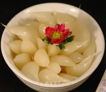 Healthy garlic